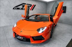 Lamborghini Aventador LP 700-4