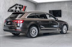 Audi A4 2.0 TDI quattro, LED, CZ