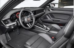 Porsche 911 992 Carrera S, Výfuky, Asistenty