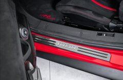 Ferrari 488 Pista coupe, JBL, lift, navigace