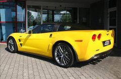 Chevrolet Corvette ZR1, Akrapovic