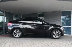 BMW X6 M Servodovíraní, Kamera