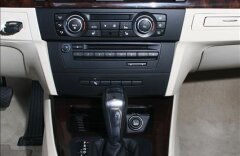 BMW Řada 3 325i, navigace, top stav