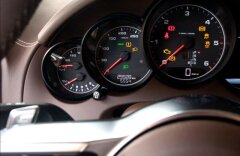 Porsche Cayenne Diesel, vzduch, LED PDLS, panorama, ventilace, BOS