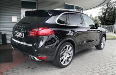 Porsche Cayenne S, vzduch, PDCC, PTV, BOSE
