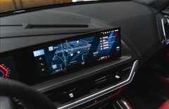 BMW XM 4,4 H/K, LASER, KARBÓN, MASÁŽE