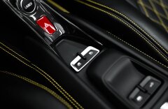 Ferrari F8 3,9 TRIBUTO, SPIDER, LIFT, KAMERA, ZÁRUKA