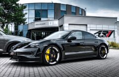 Porsche Taycan Taycan Turbo S, keramiky, panorama, head-up, CZ