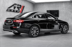 Mercedes-Benz Třídy E E 300 e 4MATIC Avantgarde