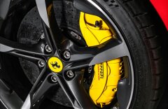 Ferrari SF90 Stradale Fiorano paket