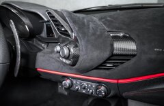 Ferrari 488 Pista coupe, JBL, lift, navigace