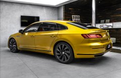 Volkswagen Arteon 2.0 TSI R-line DSG, Cockpit, 360° kamera, 19"