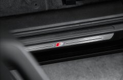 Audi Q5 2.0TDI Q S line, možný O leasing