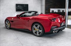Ferrari Portofino Rosso Portofino, karbon/LED, Alcantara