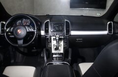 Porsche Cayenne Diesel Sport design paket, vzduch, ventilace, CZ