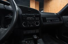 BMW M3 3,0 ZBERATEĽSKÝ KUS, MANUÁL