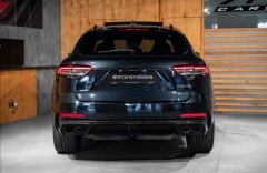 Maserati Levante 3,8 TROFEO, V8, PANO, KARBÓN
