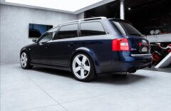 Audi RS 6 4.2 quattro Avant, Milltek, Recaro, Bose, TV