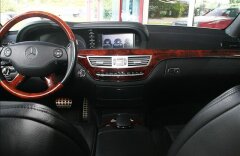 Mercedes-Benz Třídy S 6.3 63 AMG Zadní DVD Noční vidění  Super stav