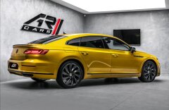 Volkswagen Arteon 2.0 TSI R-line DSG, Cockpit, 360° kamera, 19"