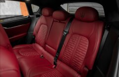 Maserati Levante 3,8 TROFEO, V8, PANO, KARBÓN