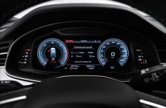 Audi Q7 50 TDI Sline, Matrix, dověry, B&O