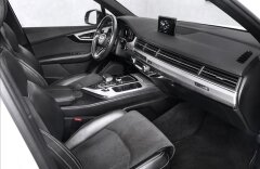 Audi SQ7 4.0 biTDI quattro, Matrix, CZ