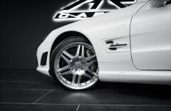 Mercedes-Benz SL 6,2 63 AMG, IWC EDÍCIA, HARMAN KARDON