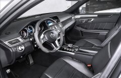 Mercedes-Benz Třídy E 63 S AMG 4Matic, karbon, panorama, CZ