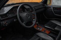 Mercedes-Benz 5,0 500E, W124, KOŽA