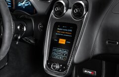 McLaren 570S V8 twinturbo, keramiky, lift, BW sound