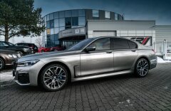 BMW Řada 7 750d xDrive M sport 1st class, business, innovatio