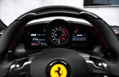 Ferrari F8 SPIDER, LIFT, Carbon, JBL