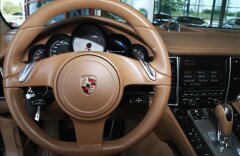 Porsche Panamera Sportchrono, Naturleder cognac  4S