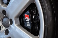 Audi RS 6 4.2 quattro Avant, Milltek, Recaro, Bose, TV