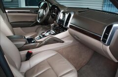 Porsche Cayenne Diesel, Vzduch, Panorama