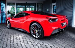 Ferrari 488 GTB Alcantara/karbon Race sedadla