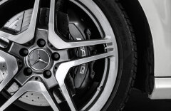 Mercedes-Benz CLS 63 AMG Designo Carbon H&K