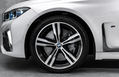 BMW 750 4.4 750i xDrive AT