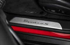 Porsche Taycan 4S Sport Turismo, Sport Chrono, Pano
