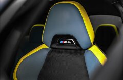 BMW M4 Competition, keramiky, Head-up, Individual