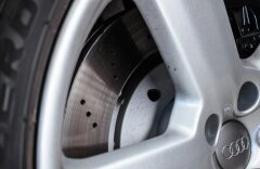 Audi RS 6 4.2 quattro Avant, Milltek, Recaro, Bose, TV