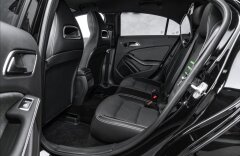 Mercedes-Benz Třídy A A 180 d, LED, Navigace