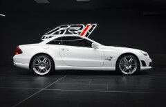 Mercedes-Benz SL 6,2 63 AMG, IWC EDÍCIA, HARMAN KARDON