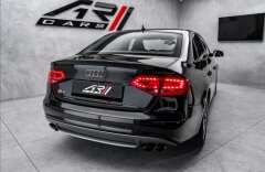 Audi S4 3.0 TFSI quattro, B&O, karbon, CZ