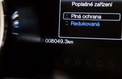 Ford Mustang GT 5.0 V8 Premium, výfuky Borla, kovaná 20" kola