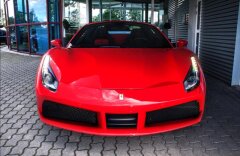 Ferrari 488 Spider, karbonová sedadla, kamera, skladem
