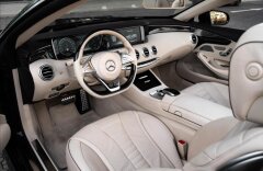 Mercedes-Benz Třídy S 4,7 500 KABRIO, BURMESTER, NOČNÉ VIDENIE, DESIGNO