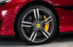 Ferrari Portofino Rosso Portofino, karbon/LED, Alcantara