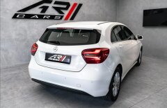 Mercedes-Benz Třídy A 1,6 180 automat, LED, záruka